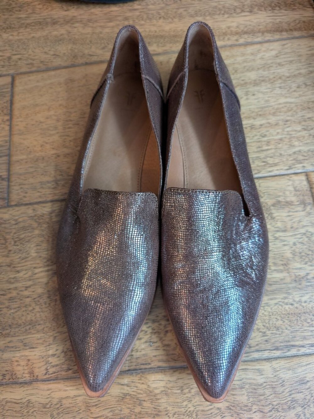 Frye Kenzie Venetian metallic flat leather loafers size 11
